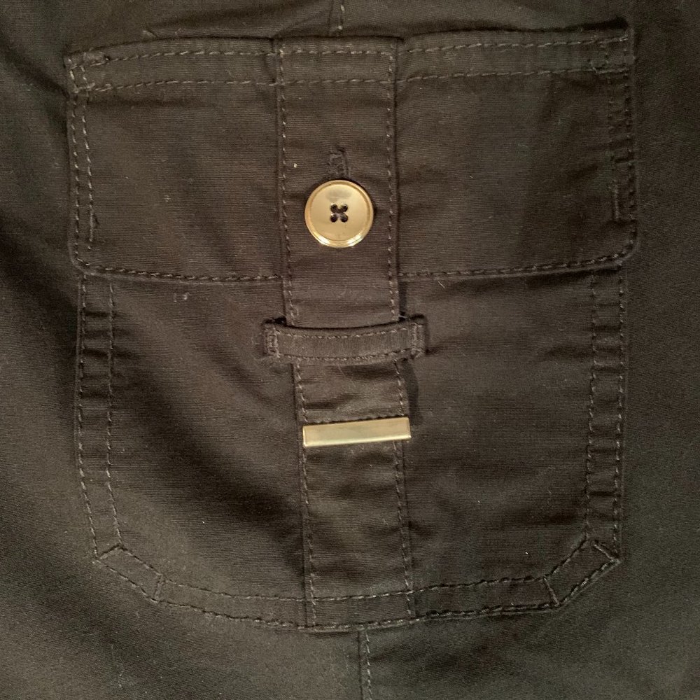 WHBM Capri Pants Sz. 4 - Picture 7 of 10